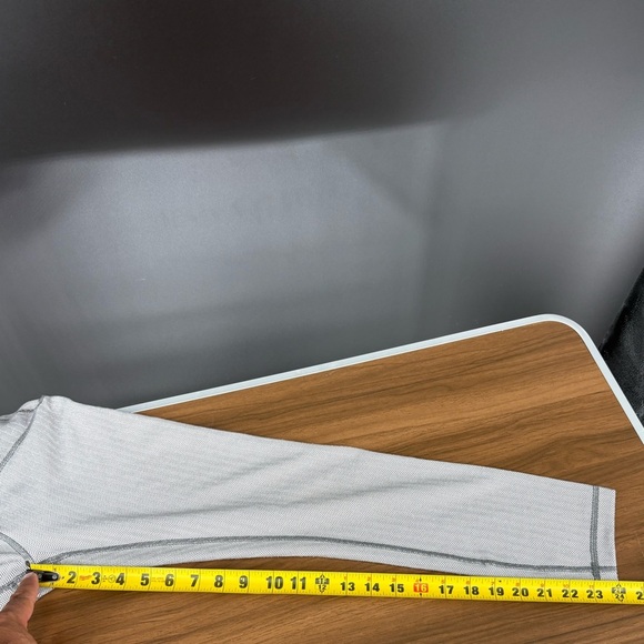 Lululemon Wunder Under Crop Herringbone - Picture 7 of 9